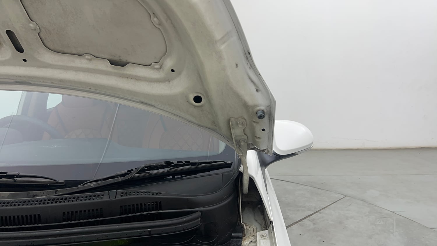 Used 2016 Hyundai Grand i10 Asta 1.2 Kappa VTVT Petrol Manual engine ENGINE LEFT SIDE HINGE & APRON VIEW