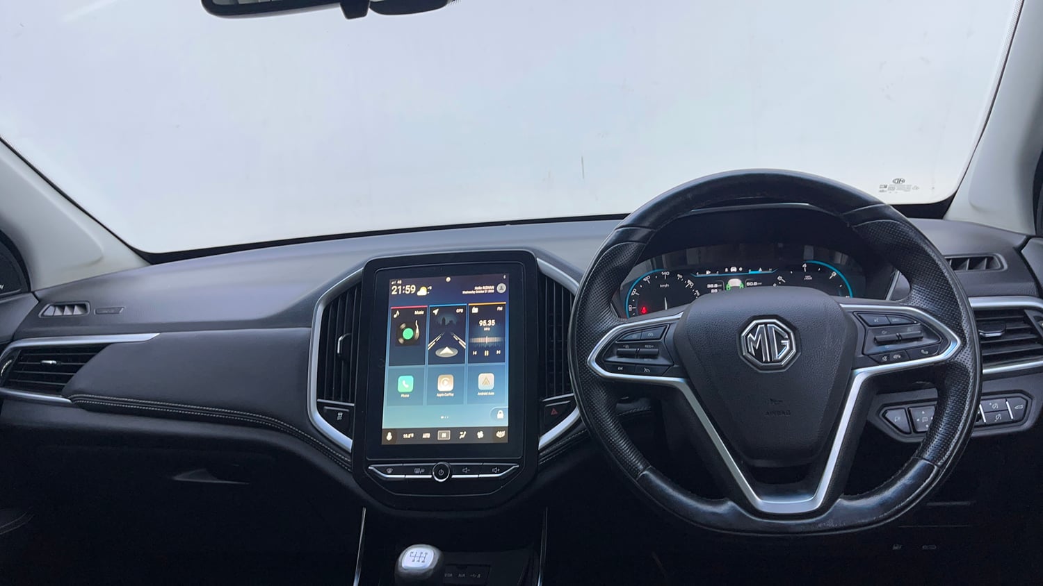 Used 2019 MG Motors Hector Sharp 2.0 Diesel Diesel Manual interior DASHBOARD VIEW