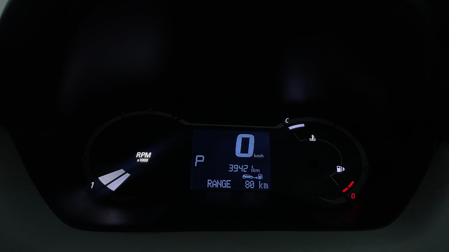 Used 2021 Nissan Magnite XL Turbo CVT Petrol Automatic interior CLUSTERMETER VIEW
