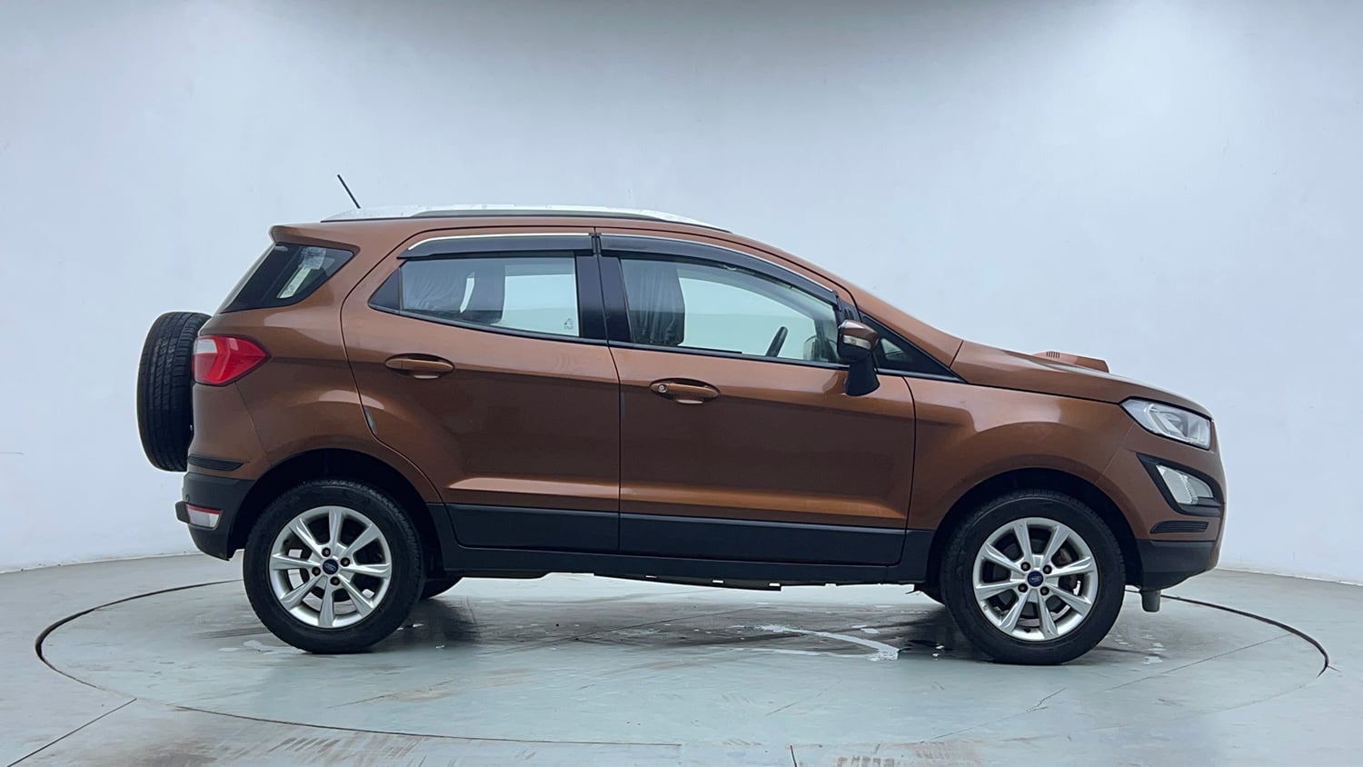 Used 2019 Ford EcoSport Titanium 1.5L Ti-VCT Petrol Manual exterior RIGHT SIDE VIEW