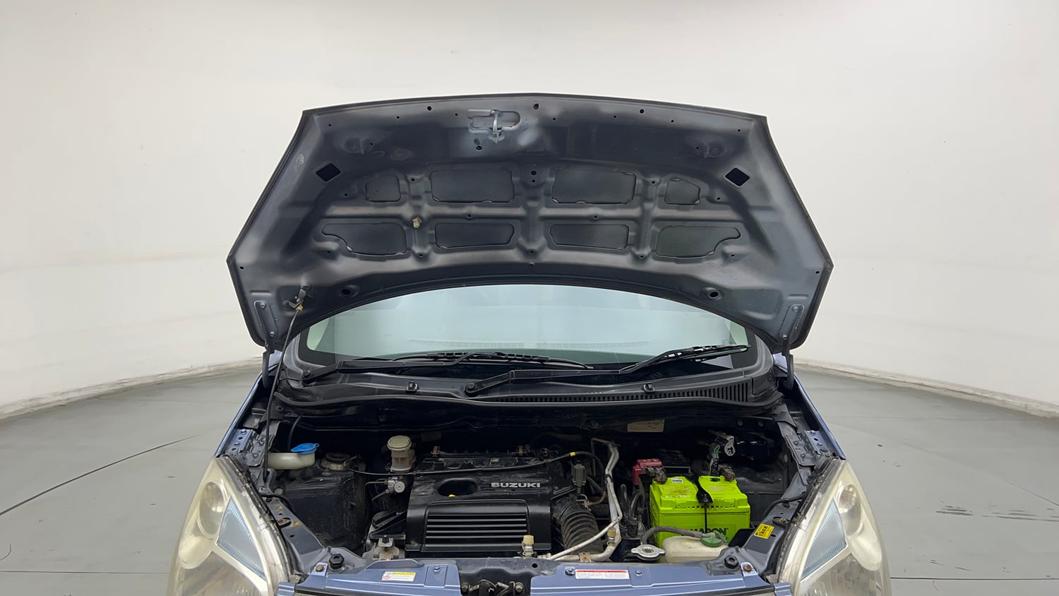 Used 2013 Maruti Suzuki Wagon R VXI Petrol Manual engine ENGINE & BONNET OPEN FRONT VIEW