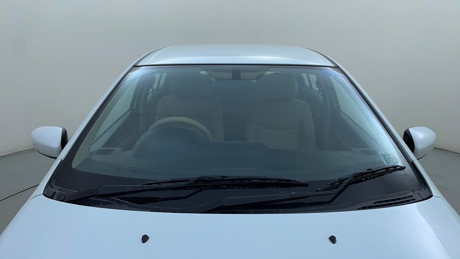 Used 2020 Maruti Suzuki Ciaz Delta Hybrid 1.5 AT Petrol Automatic exterior FRONT WINDSHIELD VIEW