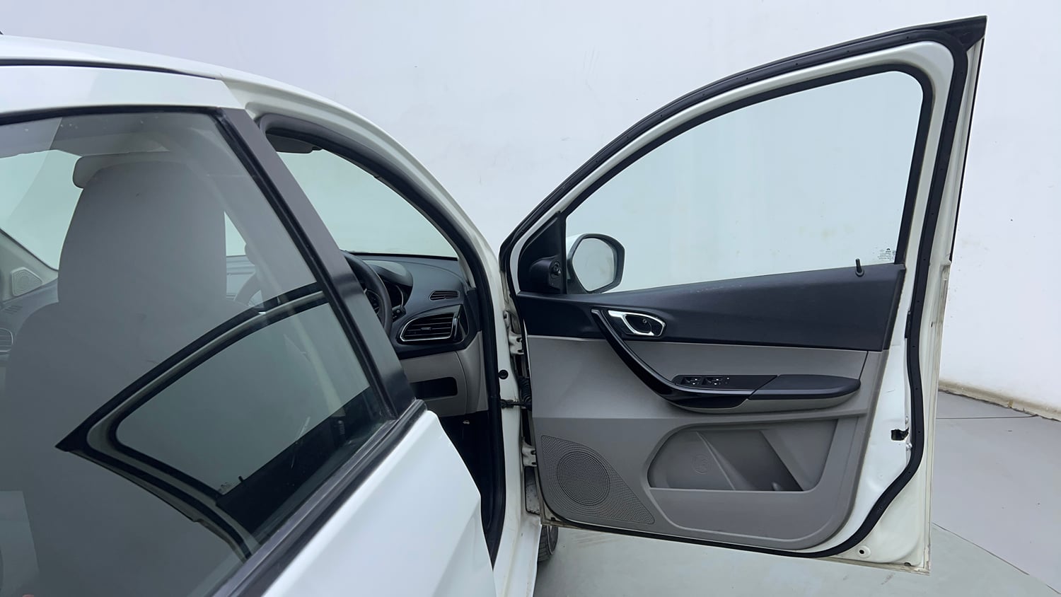 Used 2017 Tata Tiago Revotron XZ Petrol Manual interior RIGHT FRONT DOOR OPEN VIEW