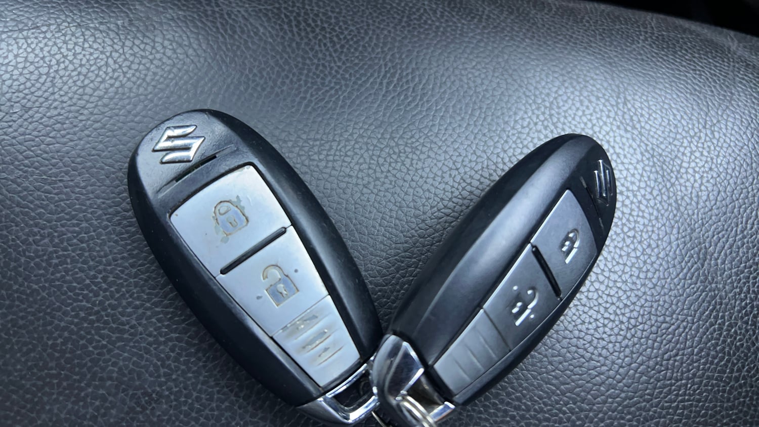 Used 2015 Maruti Suzuki S-Cross Alpha 1.6 Diesel Manual extra CAR KEY VIEW