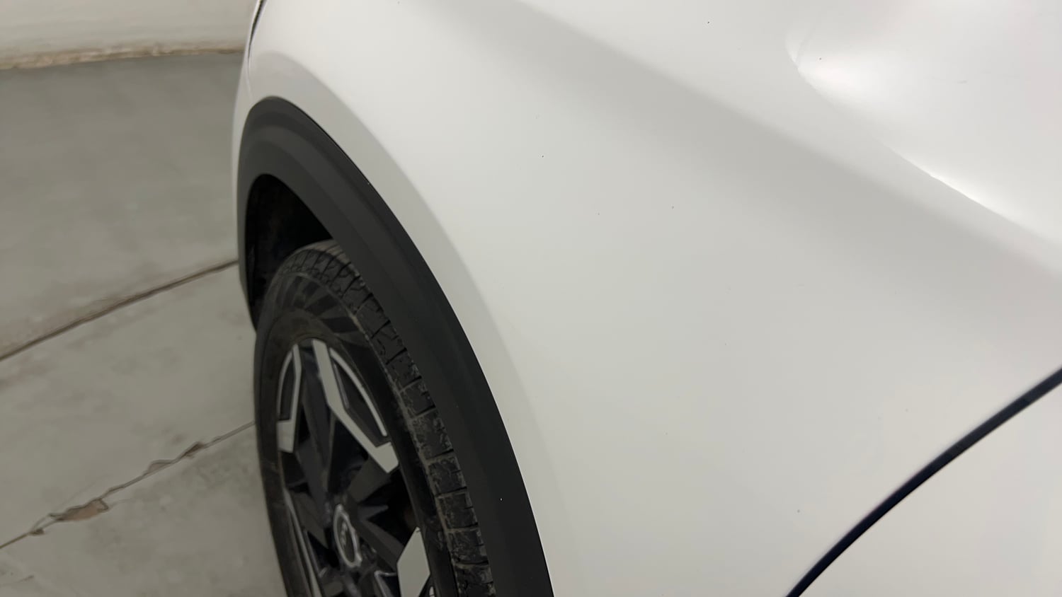Used 2024 Kia Seltos HTX Plus 1.5 Diesel MT Diesel Manual dents MINOR DENT