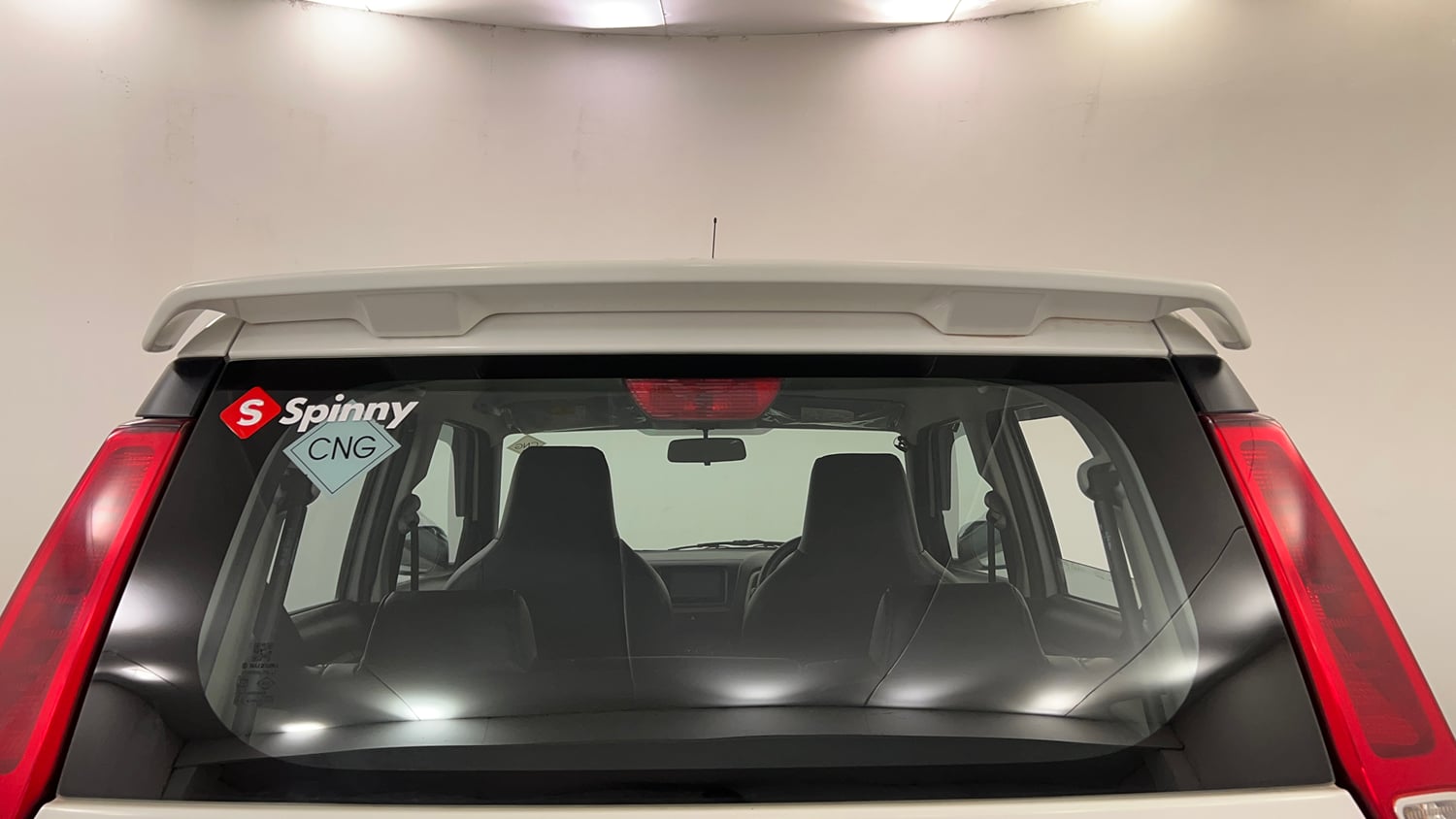 Used 2023 Maruti Suzuki Wagon R VXI 1.0 CNG Cng Manual exterior BACK WINDSHIELD VIEW