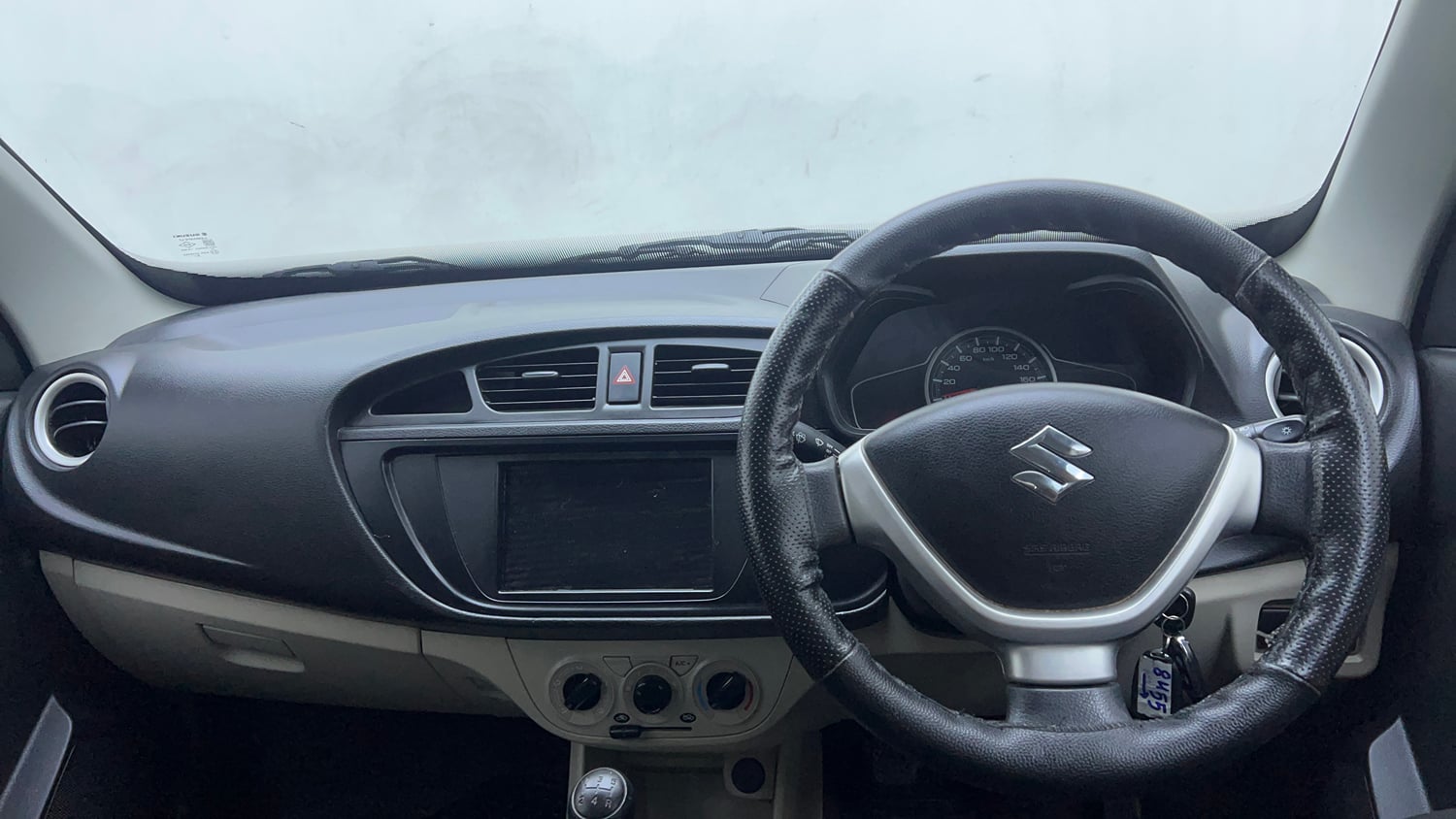 Used 2019 Maruti Suzuki Alto 800 LXi Petrol Manual interior DASHBOARD VIEW