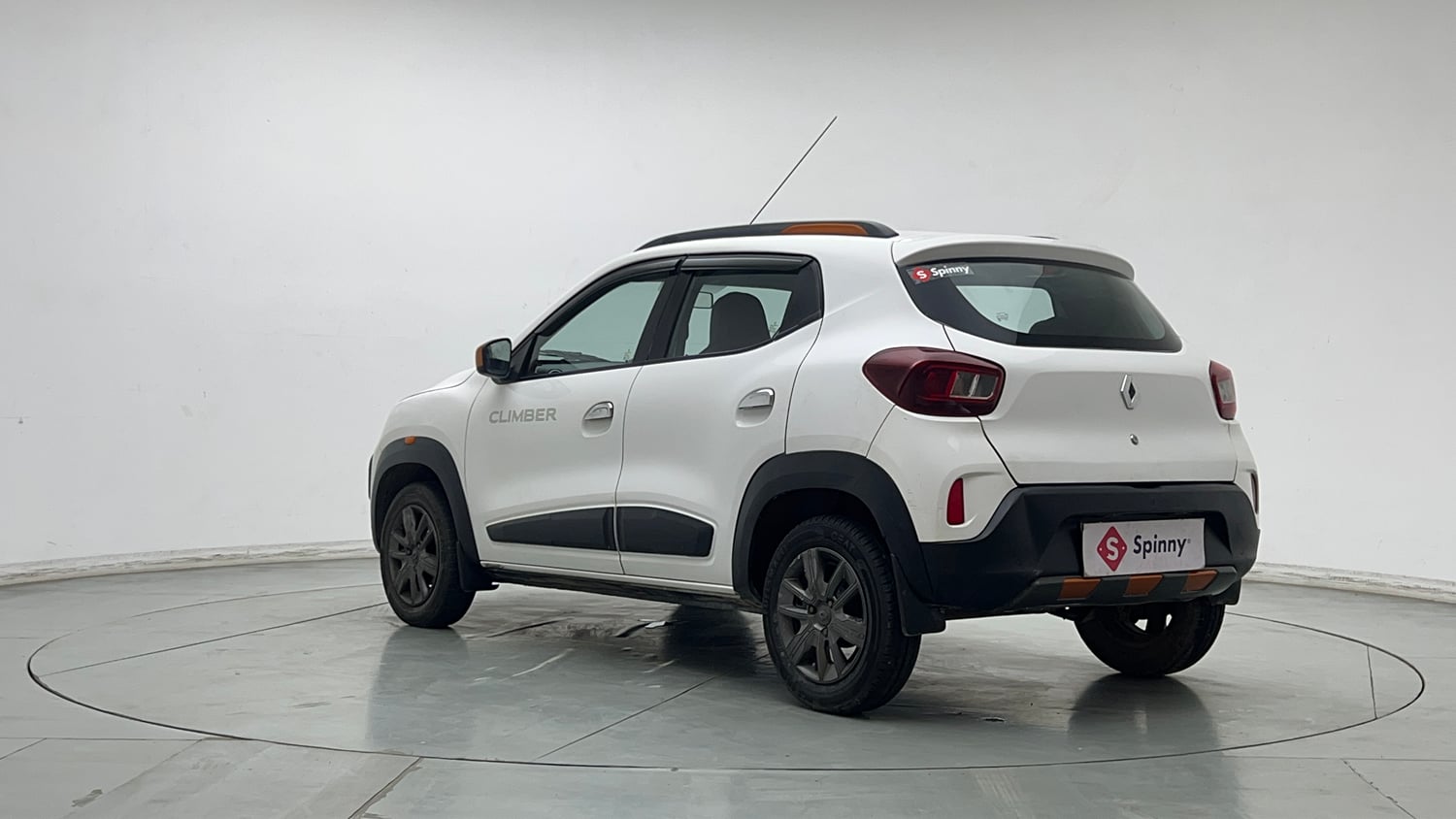 Used 2021 Renault Kwid CLIMBER 1.0 AMT Opt Petrol Automatic exterior LEFT REAR CORNER VIEW
