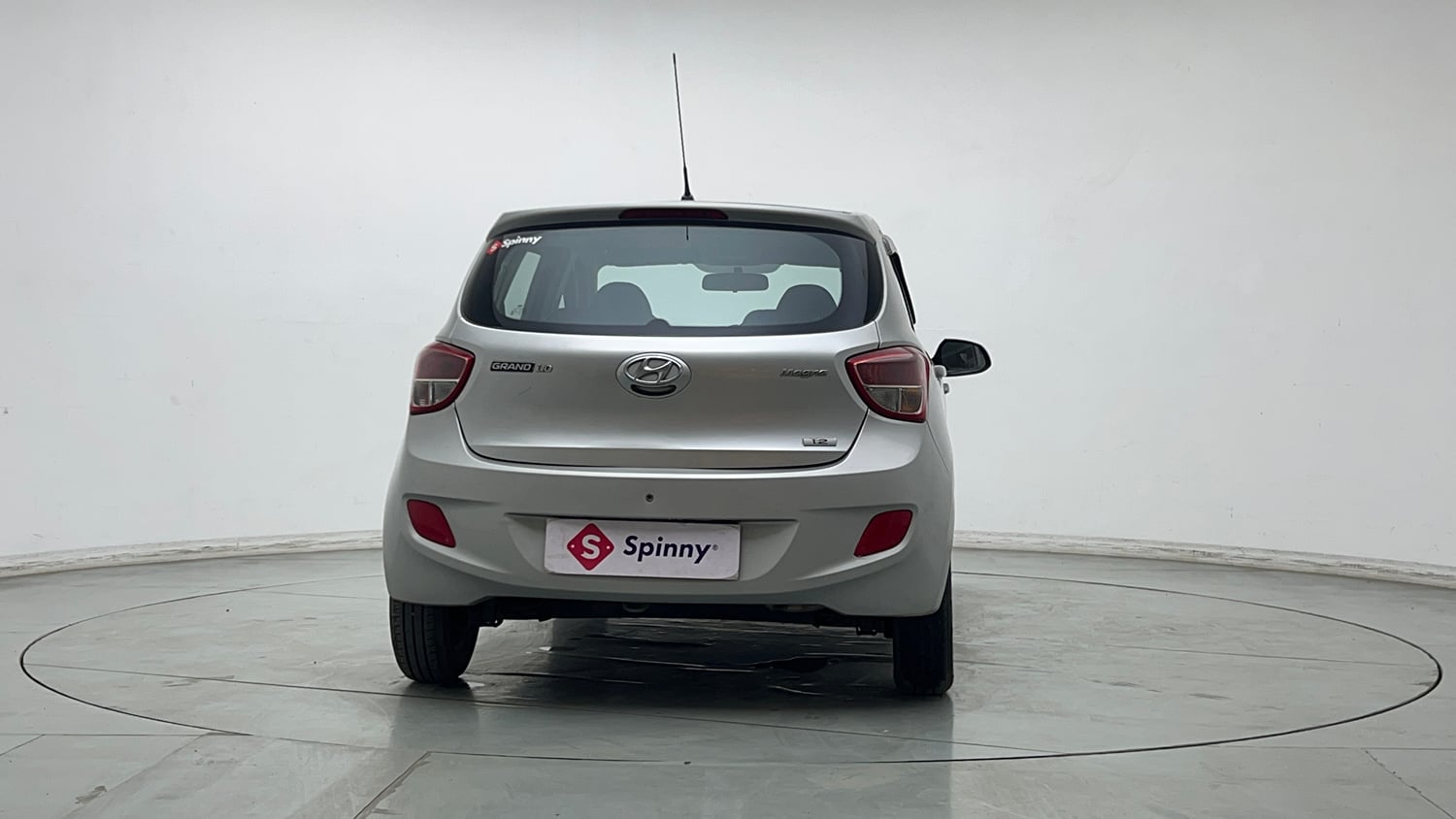 Used 2016 Hyundai Grand i10 Magna 1.2 Kappa VTVT Petrol Manual exterior BACK VIEW