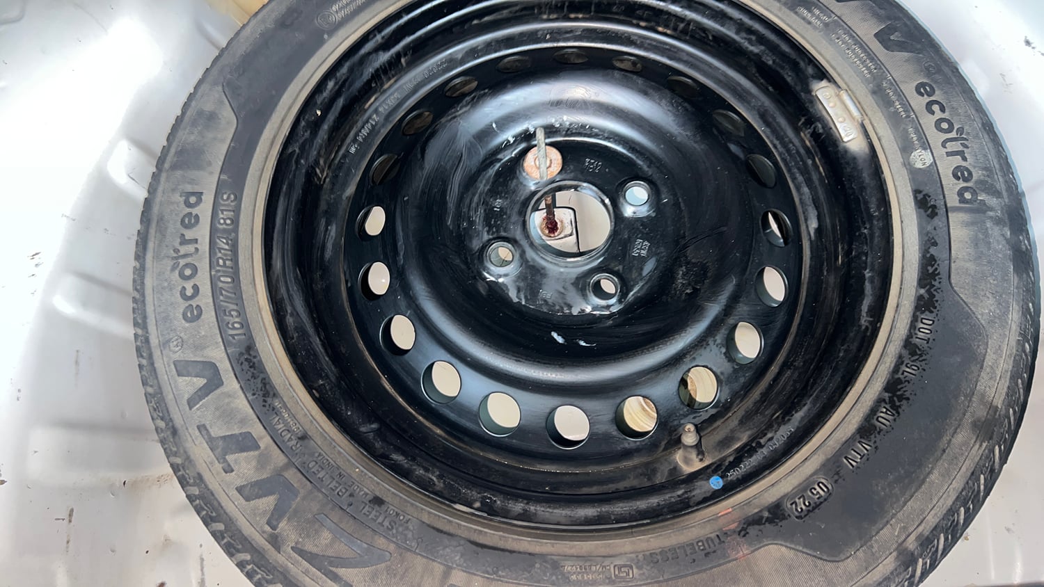Used 2022 Maruti Suzuki S-Presso VXi Plus Petrol Manual tyres SPARE TYRE VIEW