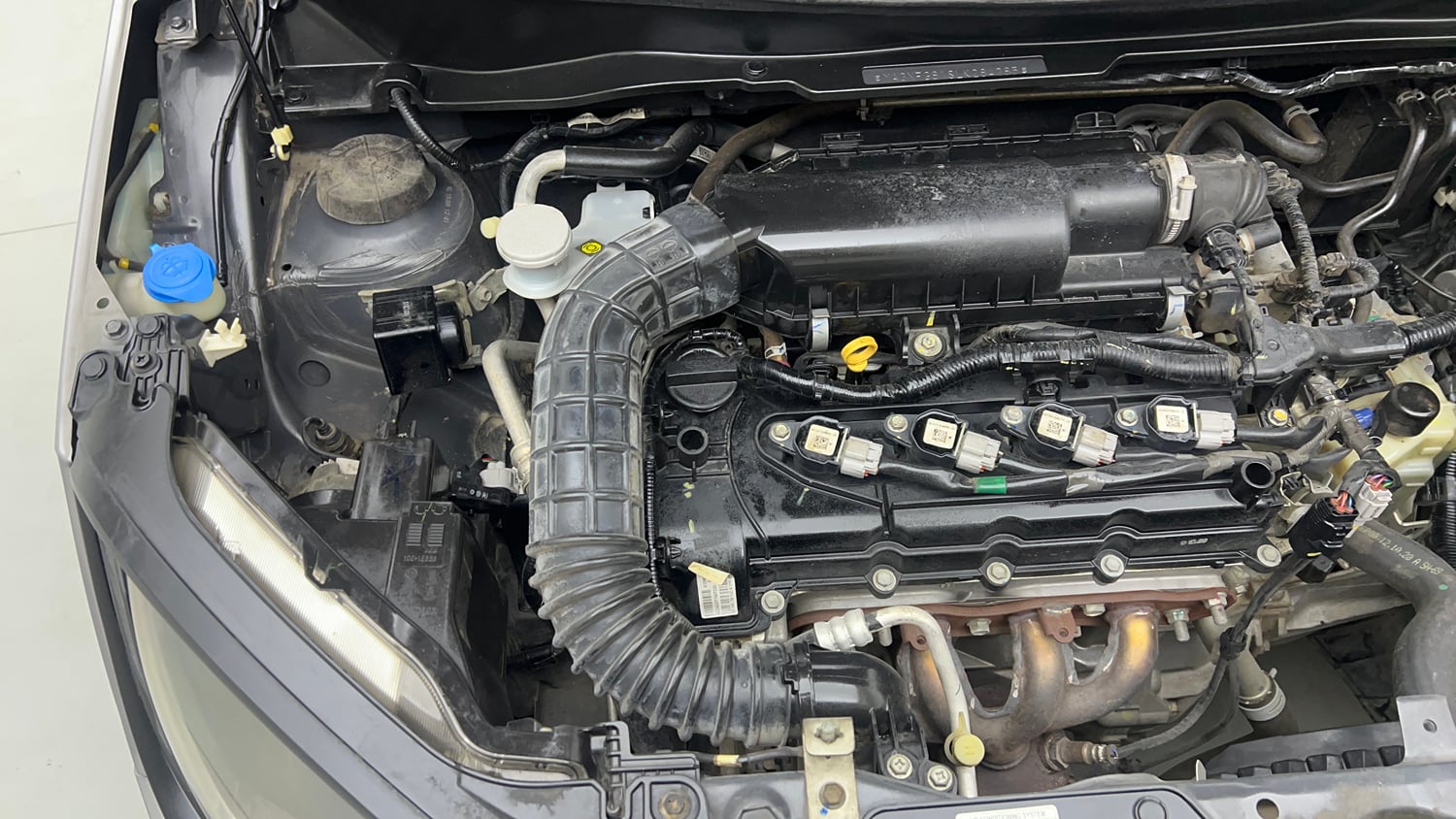 Used 2020 Maruti Suzuki Ignis Delta 1.2 AMT Petrol Automatic engine ENGINE RIGHT SIDE VIEW