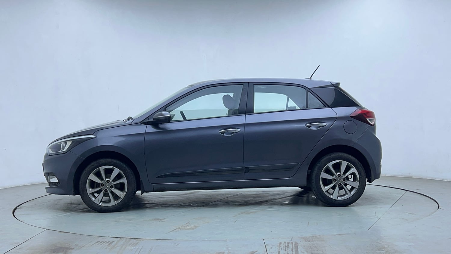 Used 2016 Hyundai Elite i20 Asta 1.2 Petrol Manual exterior LEFT SIDE VIEW