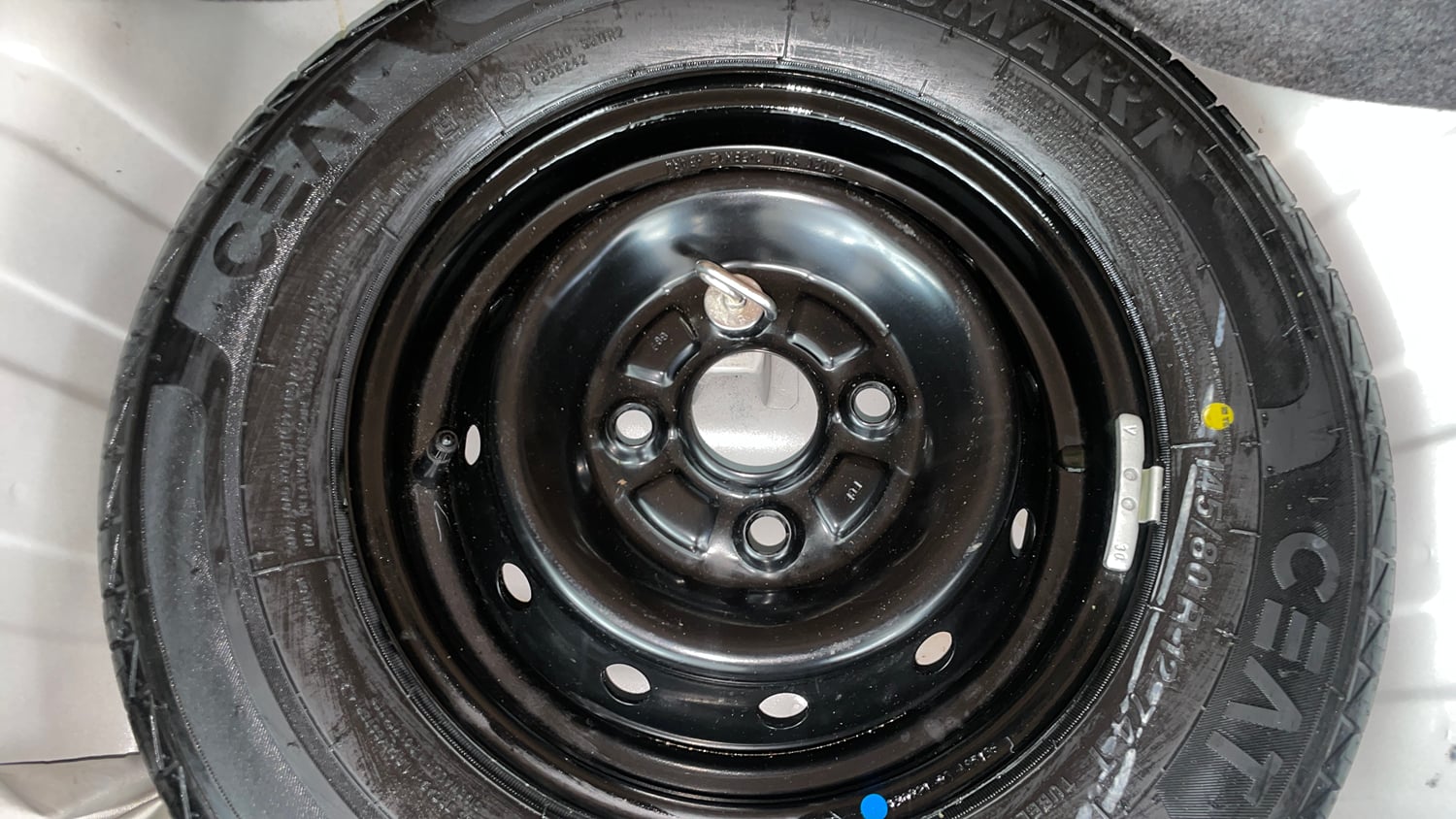 Used 2021 Maruti Suzuki Alto 800 VXi Petrol Manual tyres SPARE TYRE VIEW
