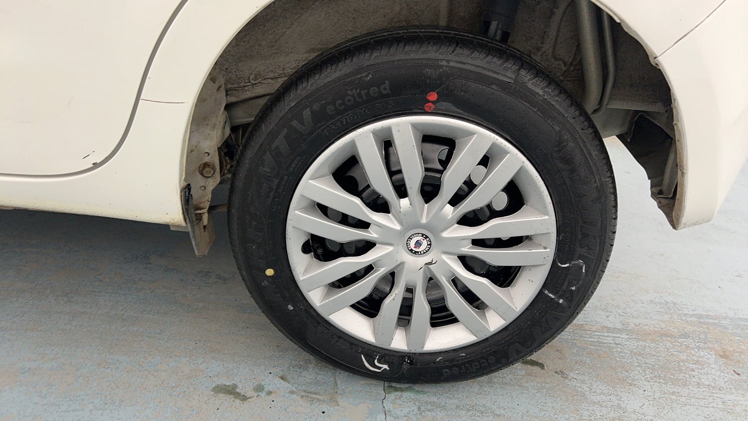 Used 2022 Maruti Suzuki Wagon R ZXI 1.2 Petrol Manual tyres LEFT REAR TYRE RIM VIEW