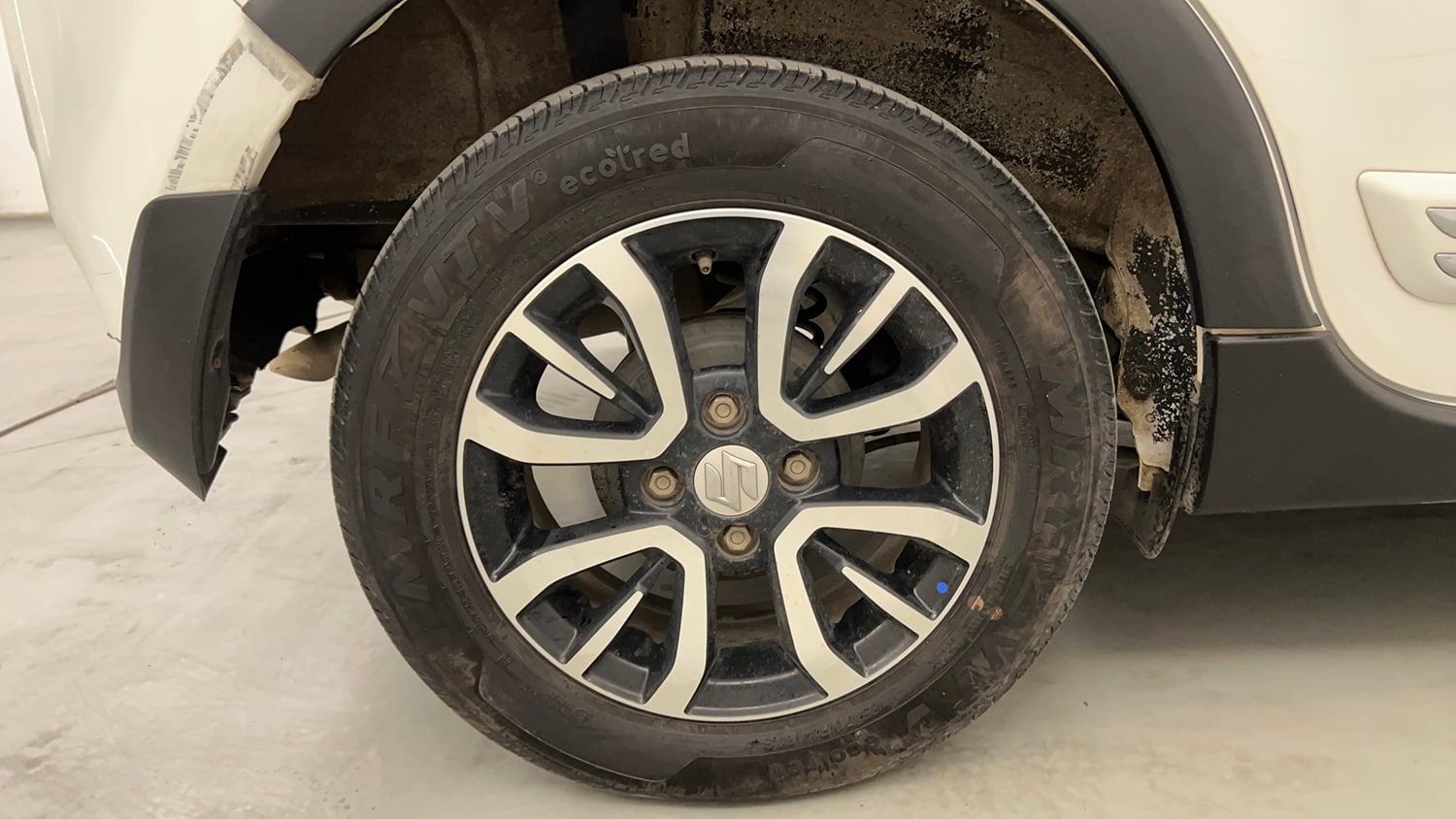 Used 2023 Maruti Suzuki Wagon R VXI 1.0 CNG Cng Manual tyres RIGHT REAR TYRE RIM VIEW