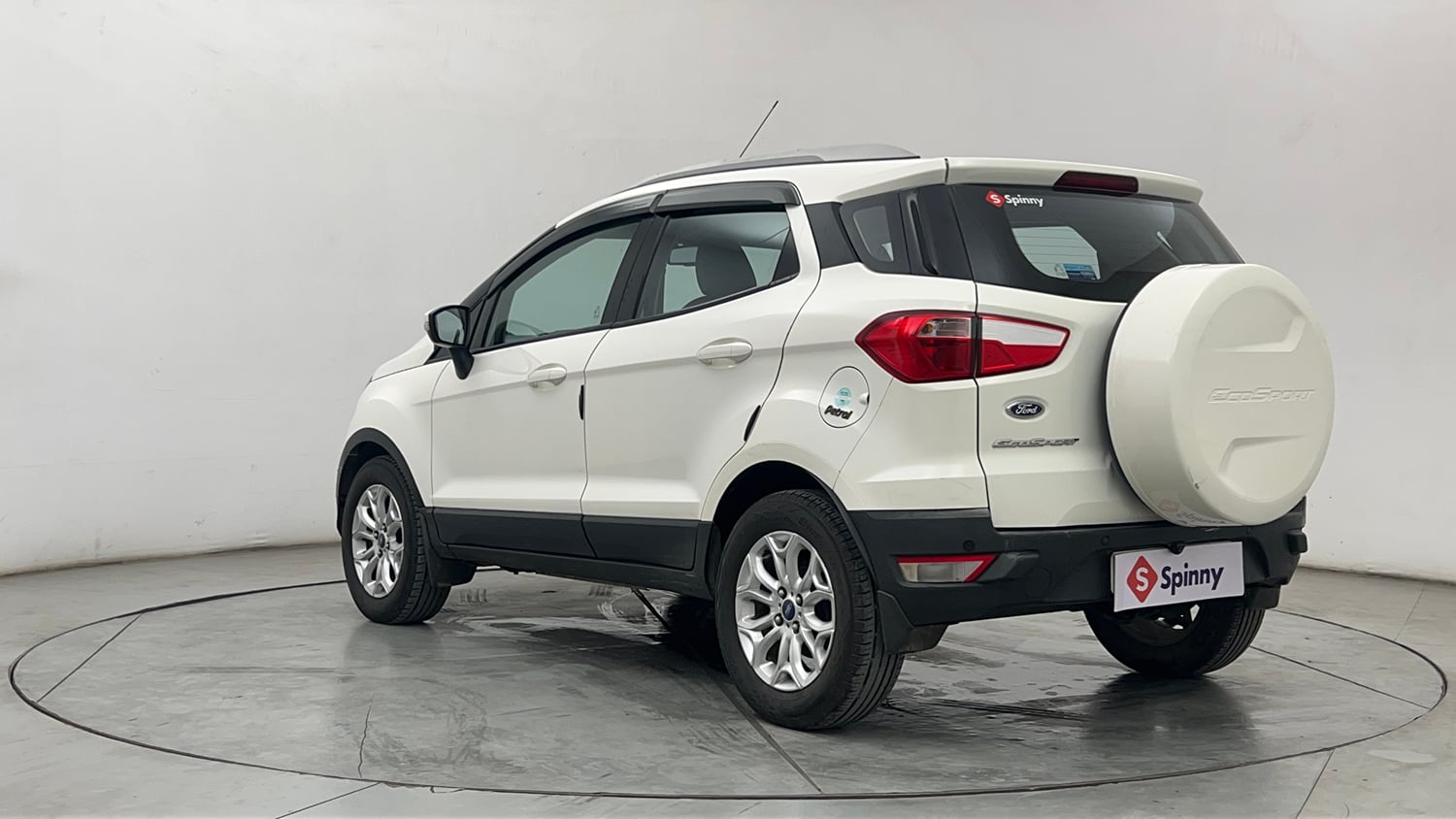 Used 2015 Ford EcoSport Titanium 1.5 Ti-VCT AT Petrol Automatic exterior LEFT REAR CORNER VIEW