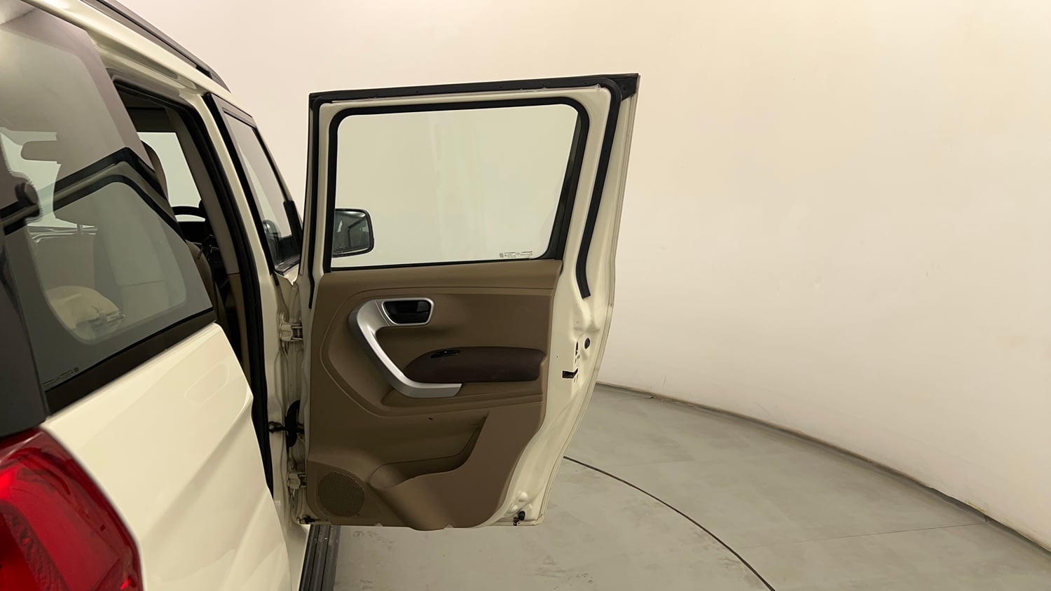 Used 2016 Mahindra TUV300 T8 Diesel Manual interior RIGHT REAR DOOR OPEN VIEW