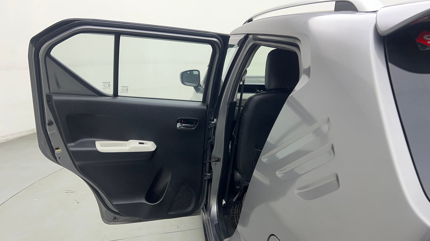 Used 2020 Maruti Suzuki Ignis Delta 1.2 AMT Petrol Automatic interior LEFT REAR DOOR OPEN VIEW