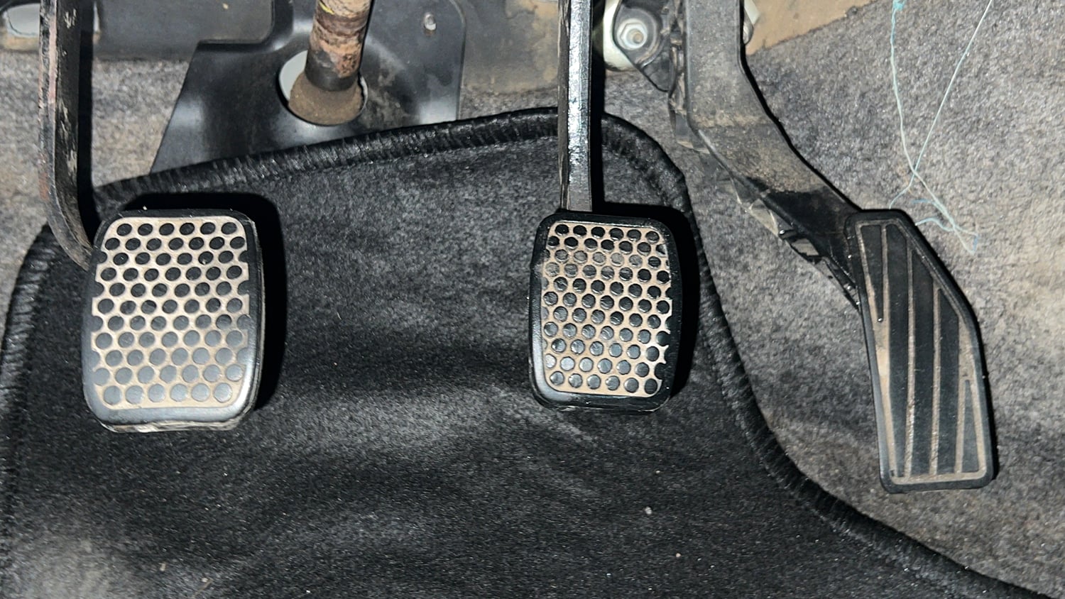 Used 2016 Maruti Suzuki Alto K10 VXi Petrol Manual interior PEDALS VIEW