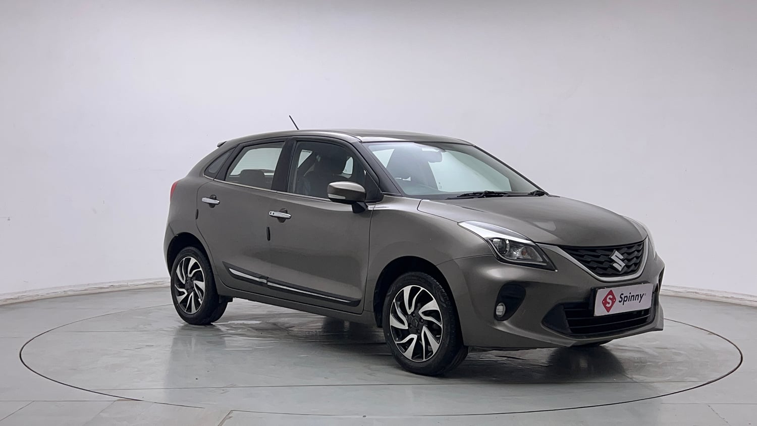 Used 2020 Maruti Suzuki Baleno Zeta Petrol Manual exterior RIGHT FRONT CORNER VIEW