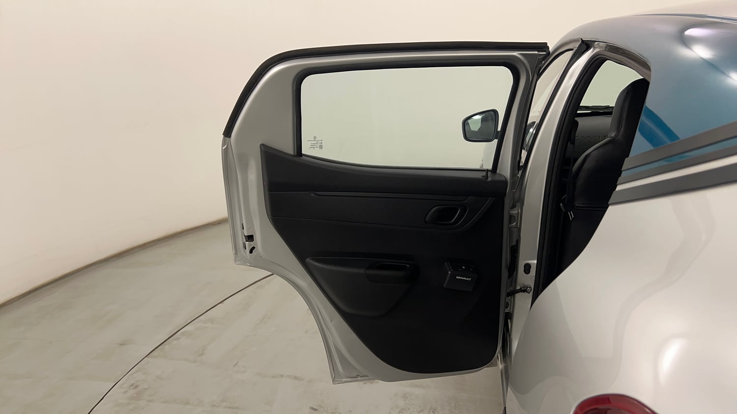 Used 2021 Renault Kwid Neotech RXL 1.0  AMT Petrol Automatic interior LEFT REAR DOOR OPEN VIEW