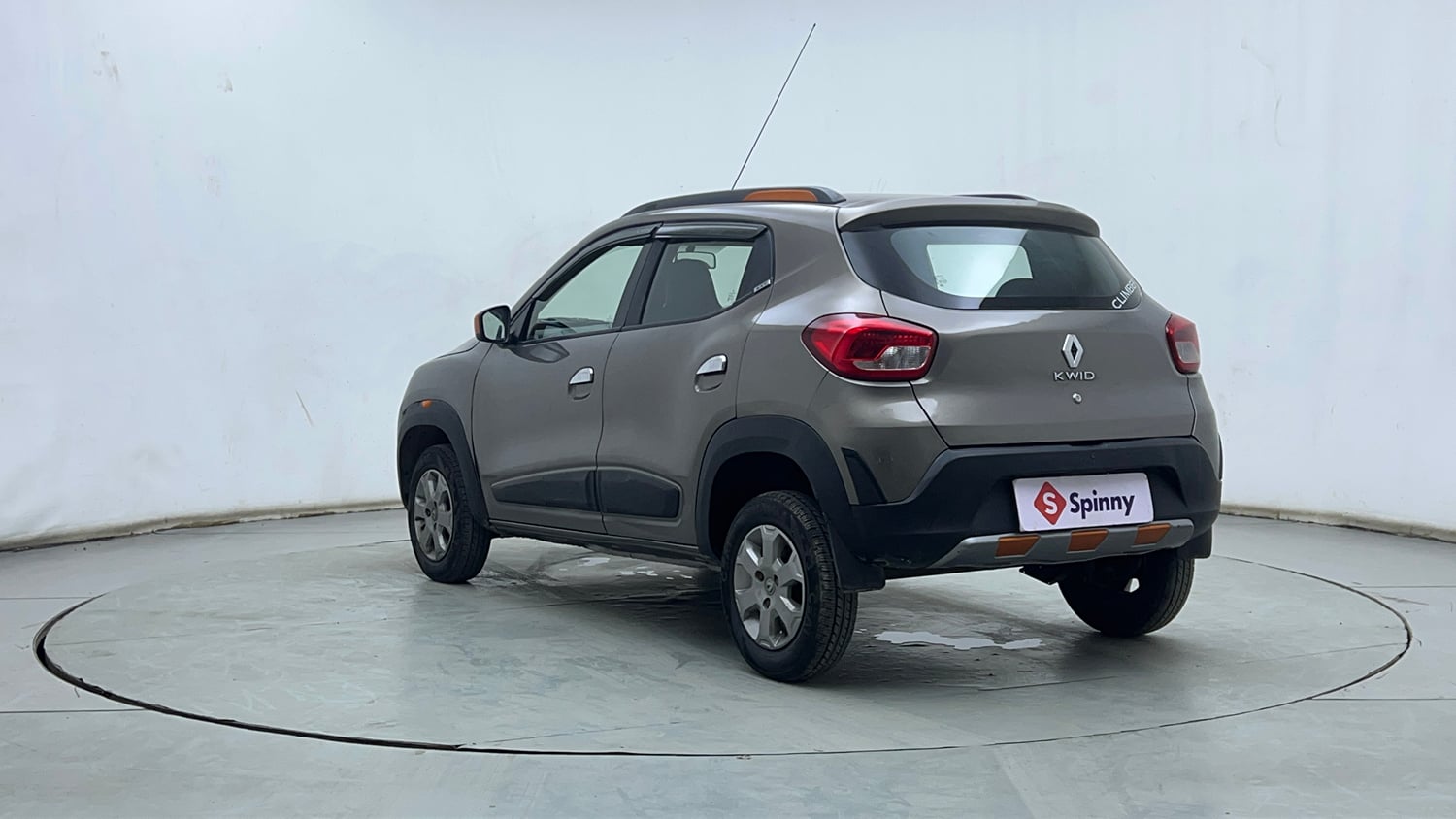 Used 2017 Renault Kwid 1.0 RXT AMT Petrol Automatic exterior LEFT REAR CORNER VIEW