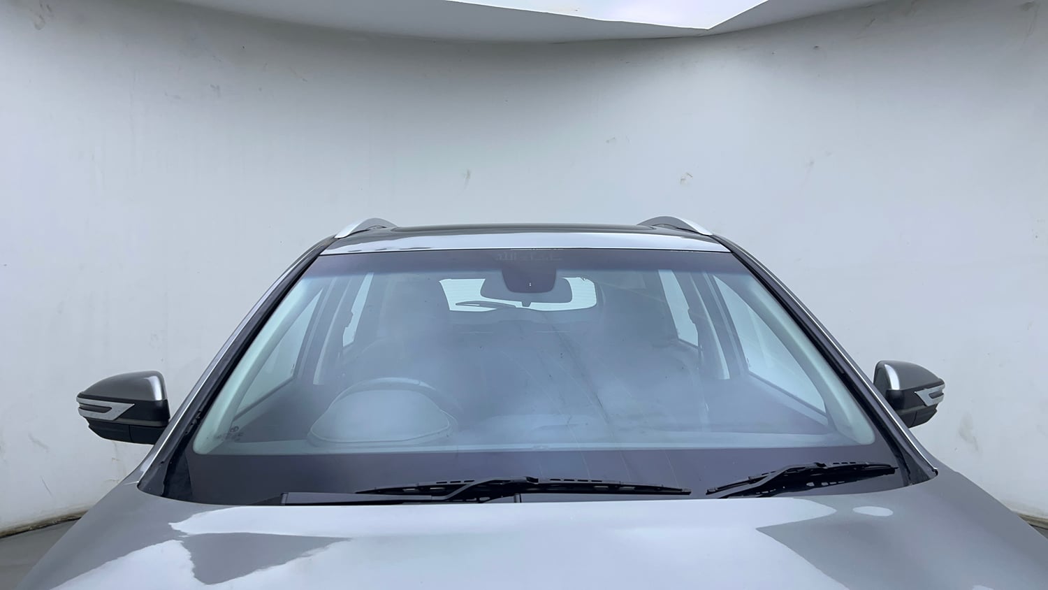 Used 2019 MG Motors Hector Sharp 2.0 Diesel Diesel Manual exterior FRONT WINDSHIELD VIEW