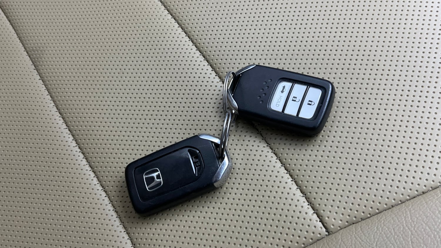 Used 2023 Honda Amaze VX 1.2 Petrol CVT Petrol Automatic extra CAR KEY VIEW