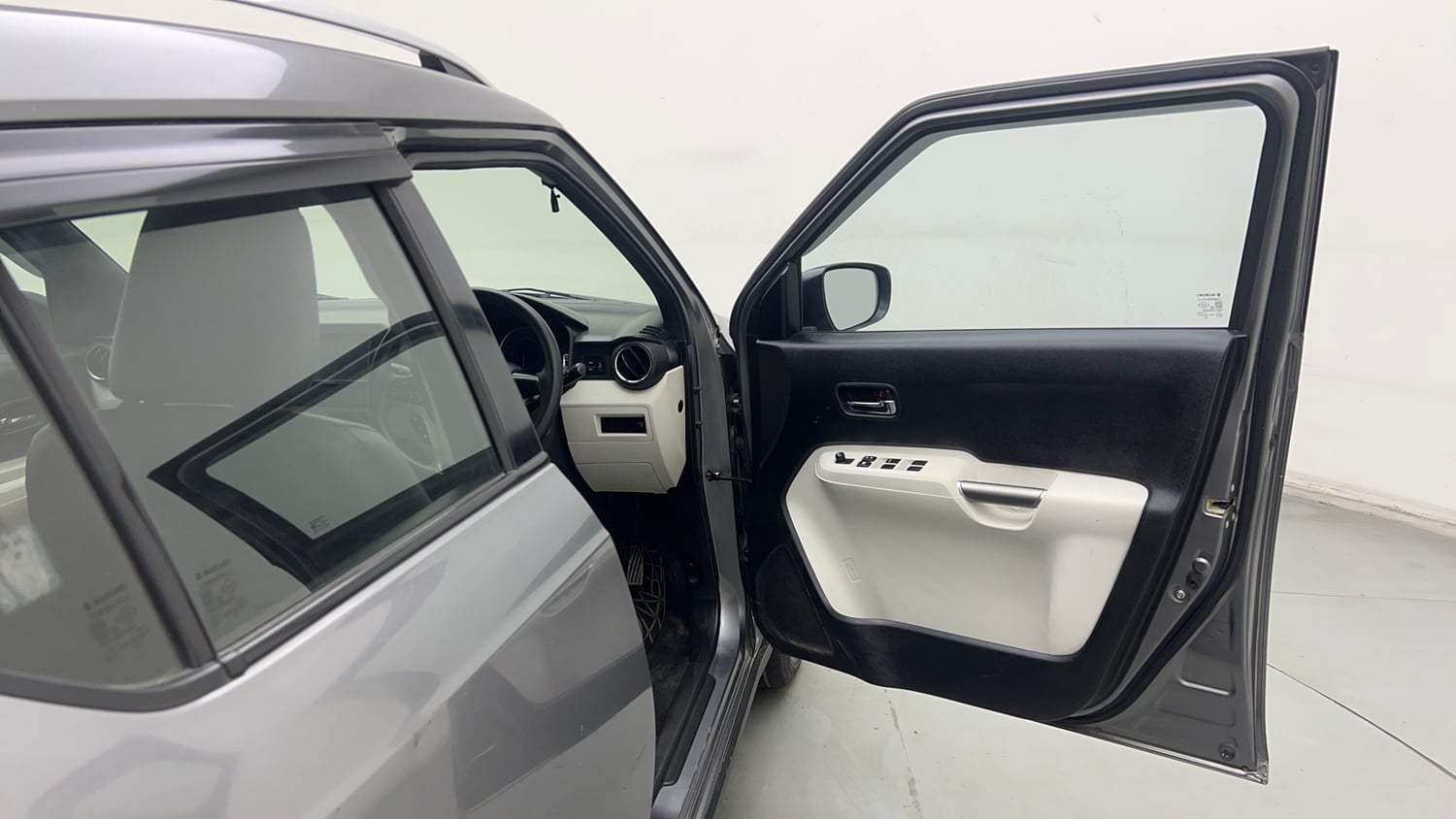 Used 2020 Maruti Suzuki Ignis Delta 1.2 AMT Petrol Automatic interior RIGHT FRONT DOOR OPEN VIEW