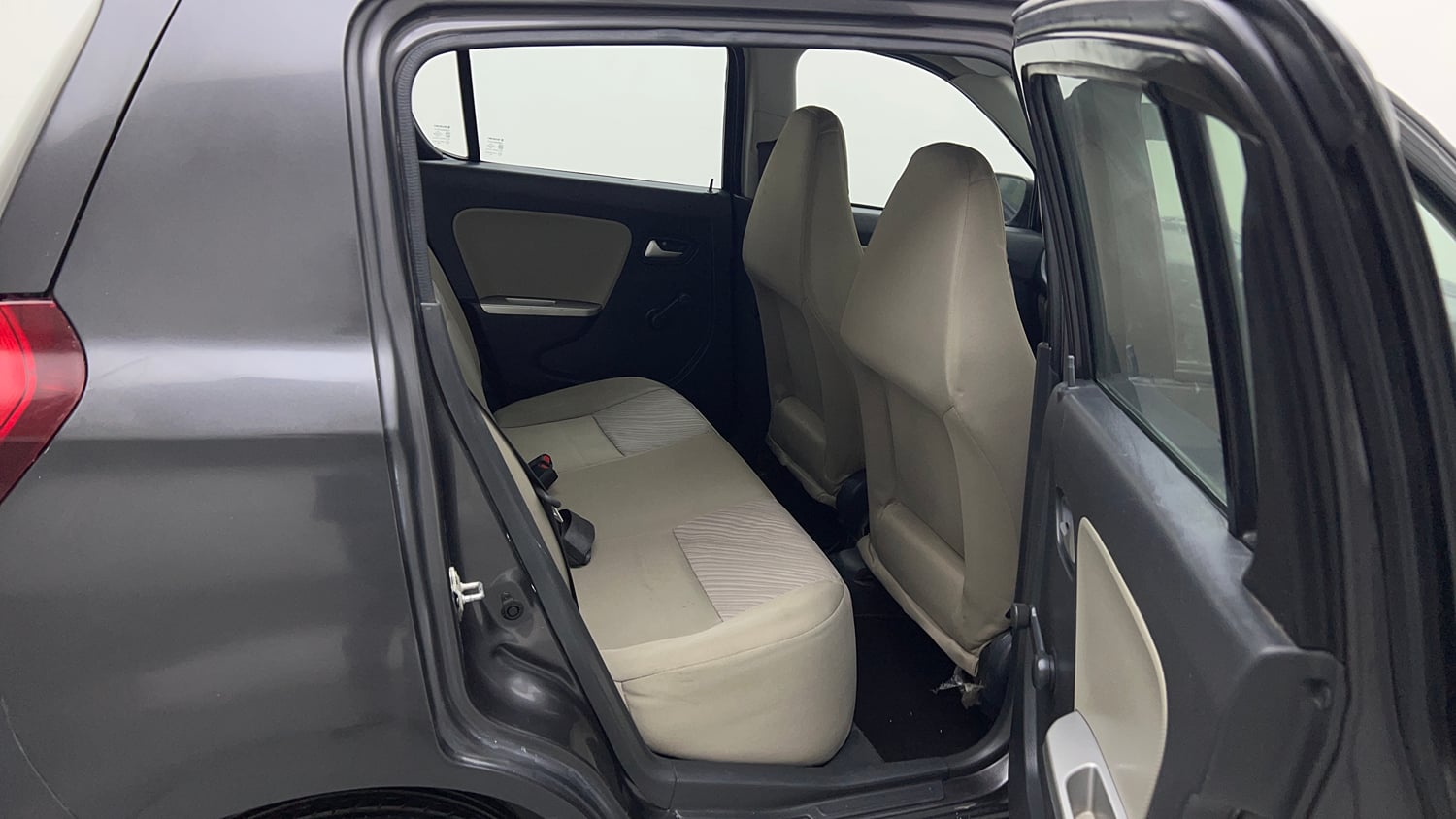 Used 2016 Maruti Suzuki Alto K10 VXi Petrol Manual interior RIGHT SIDE REAR DOOR CABIN VIEW