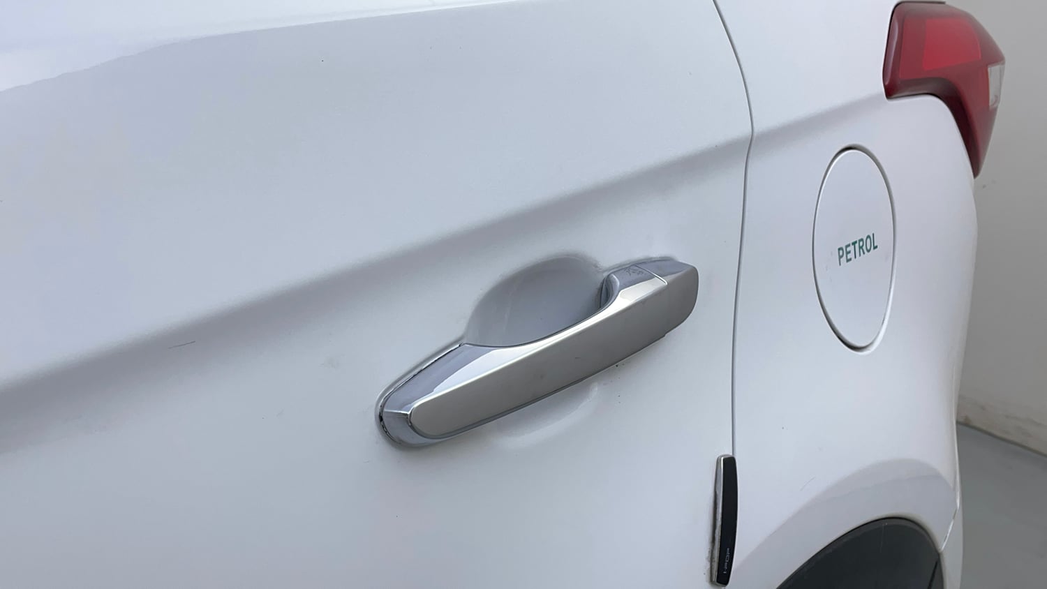 Used 2016 Hyundai Creta 1.6 SX Plus AT Petrol Petrol Automatic dents MINOR DENT