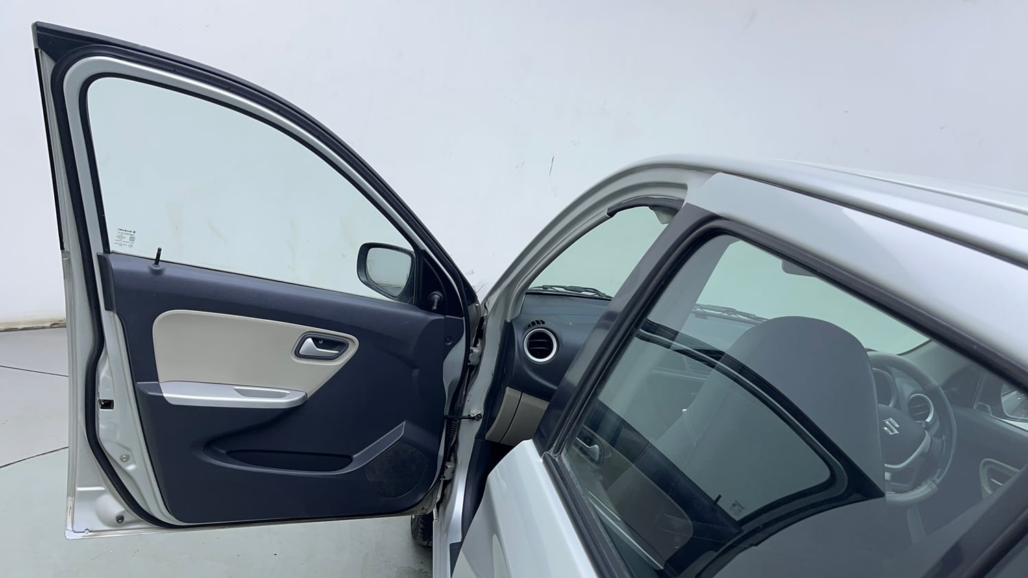 Used 2016 Maruti Suzuki Alto K10 VXi Petrol Manual interior LEFT FRONT DOOR OPEN VIEW