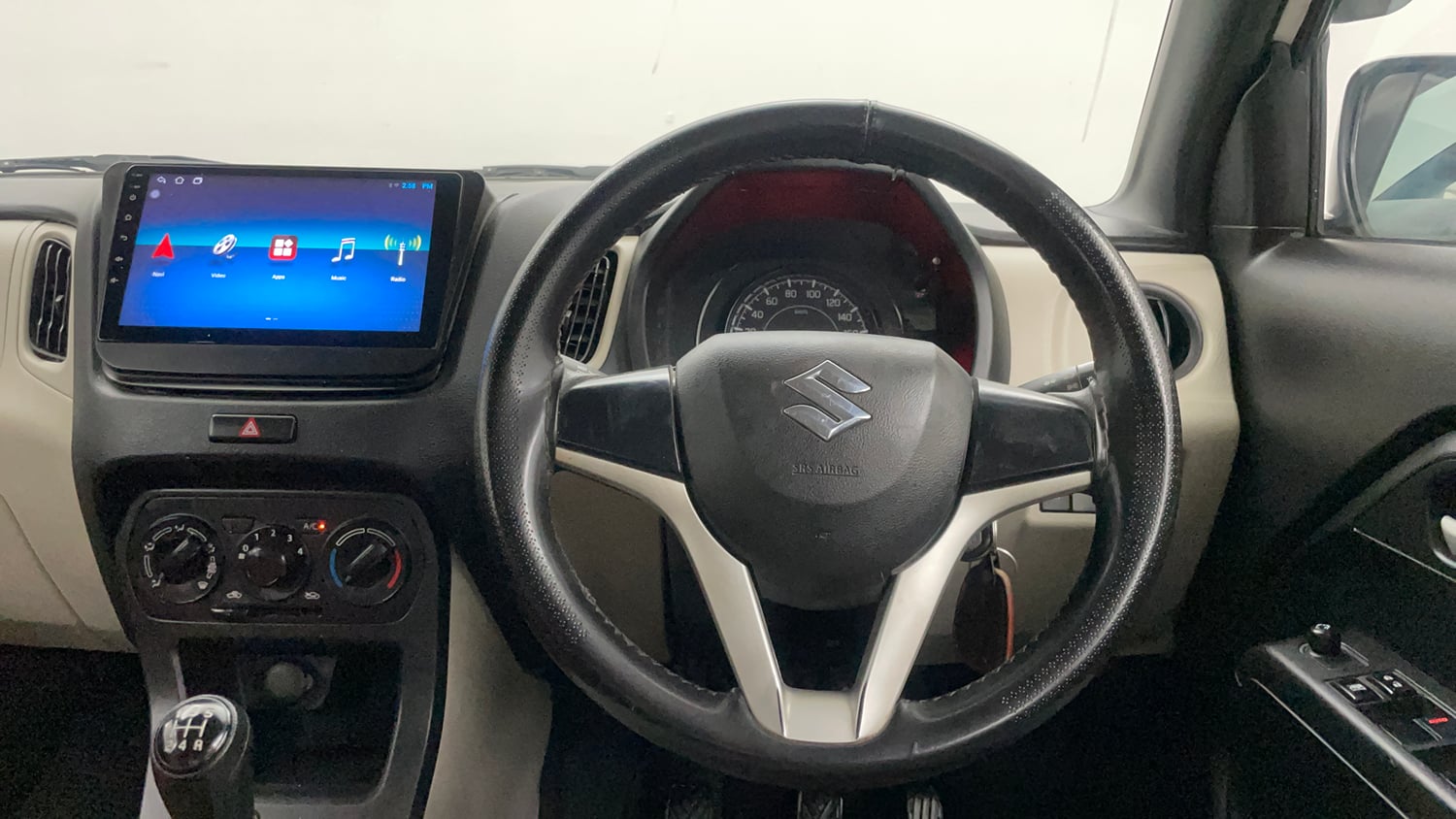 Used 2024 Maruti Suzuki Wagon R VXI 1.0 Petrol Manual interior STEERING VIEW