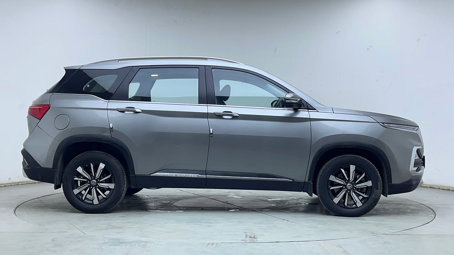Used 2019 MG Motors Hector Sharp 2.0 Diesel Diesel Manual exterior RIGHT SIDE VIEW