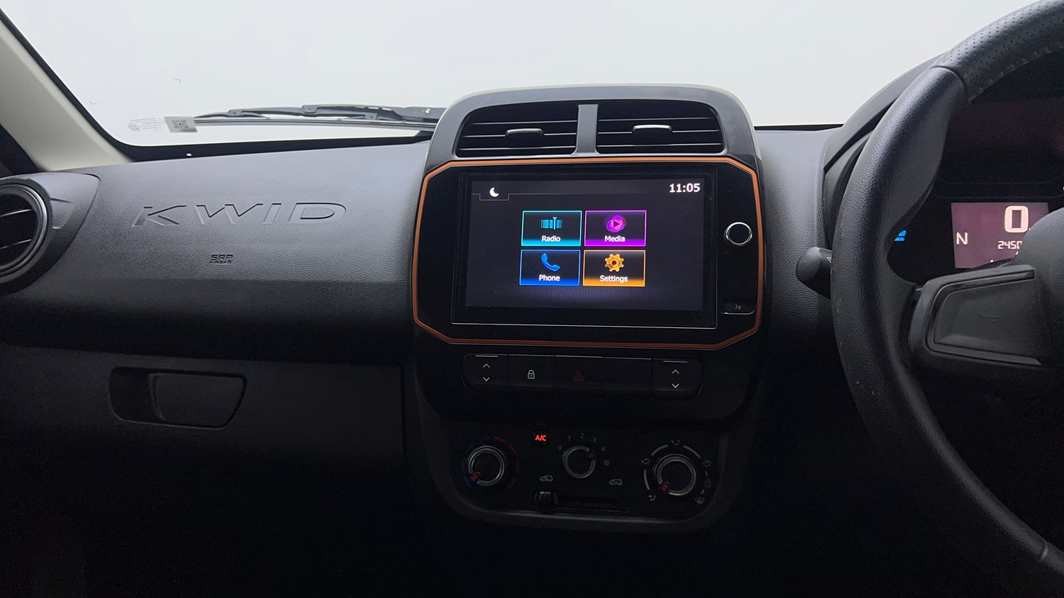 Used 2021 Renault Kwid CLIMBER 1.0 AMT Opt Petrol Automatic top_features Integrated (in-dash) music system