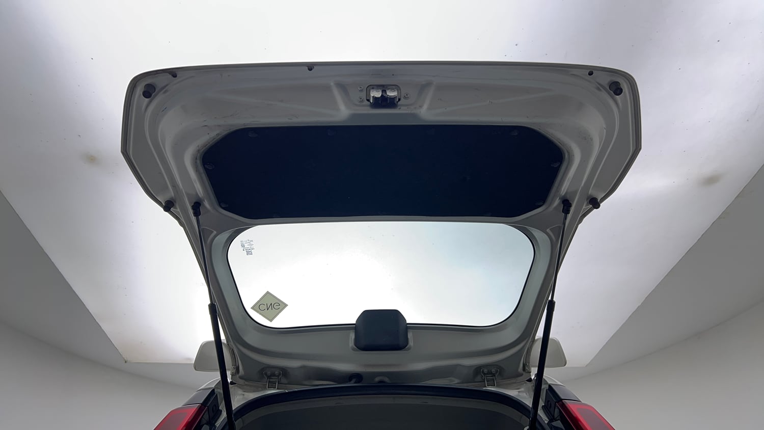 Used 2024 Maruti Suzuki Wagon R LXI 1.0 CNG Cng Manual interior DICKY DOOR OPEN VIEW