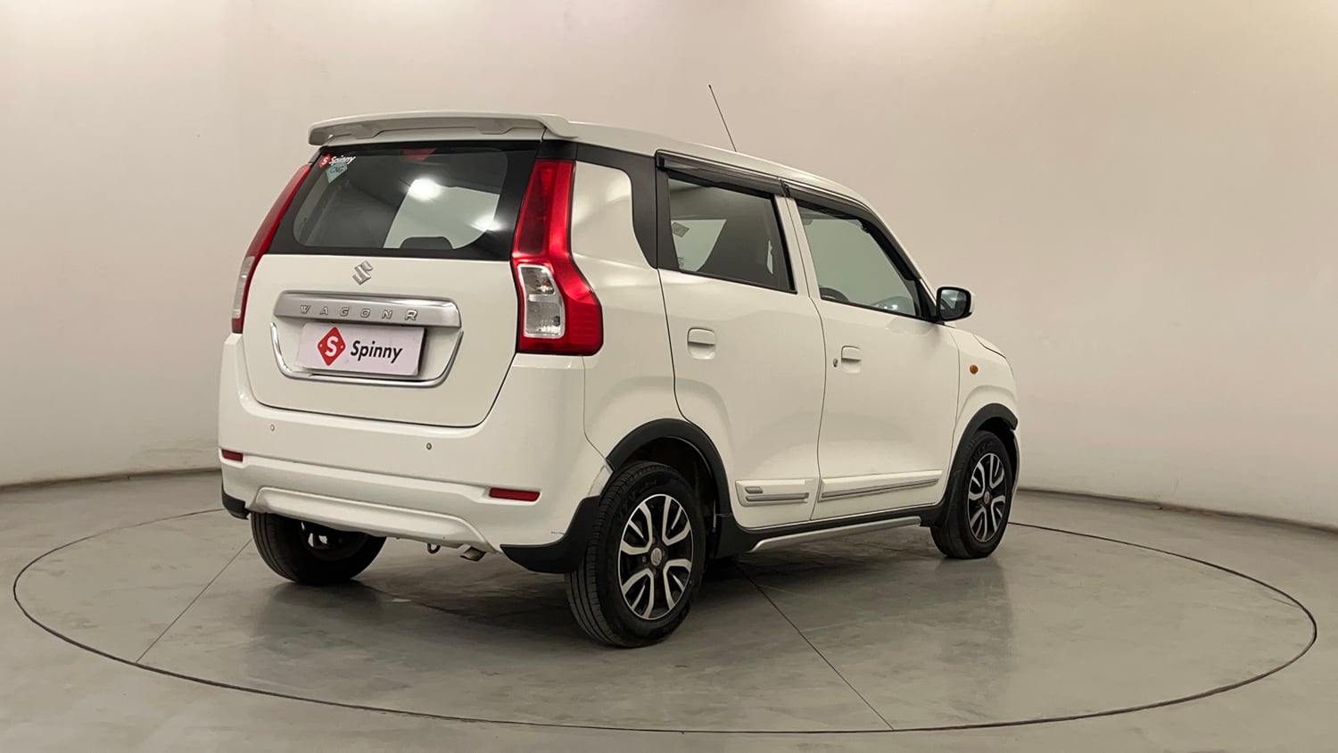 Used 2023 Maruti Suzuki Wagon R VXI 1.0 CNG Cng Manual exterior RIGHT REAR CORNER VIEW