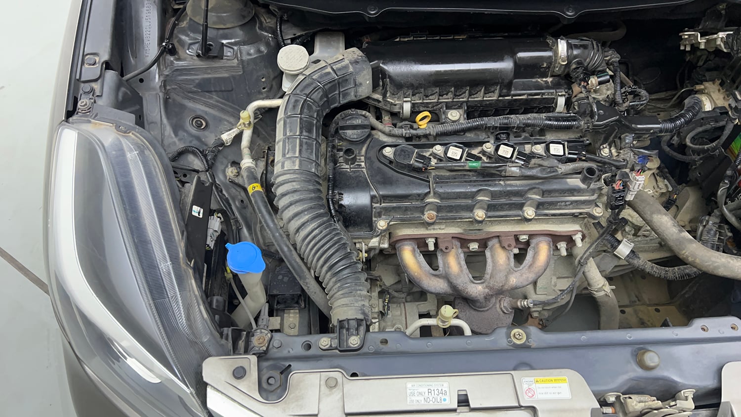 Used 2020 Maruti Suzuki Baleno Zeta Petrol Manual engine ENGINE RIGHT SIDE VIEW