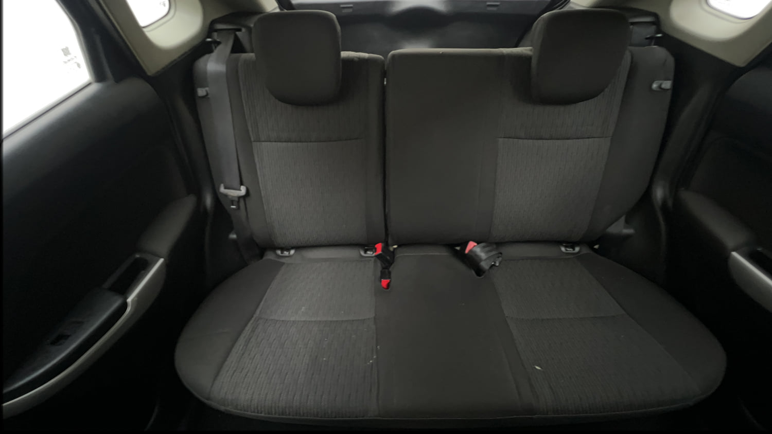 Used 2018 Maruti Suzuki Baleno Delta 1.3 Diesel Manual interior REAR SEAT CONDITION VIEW