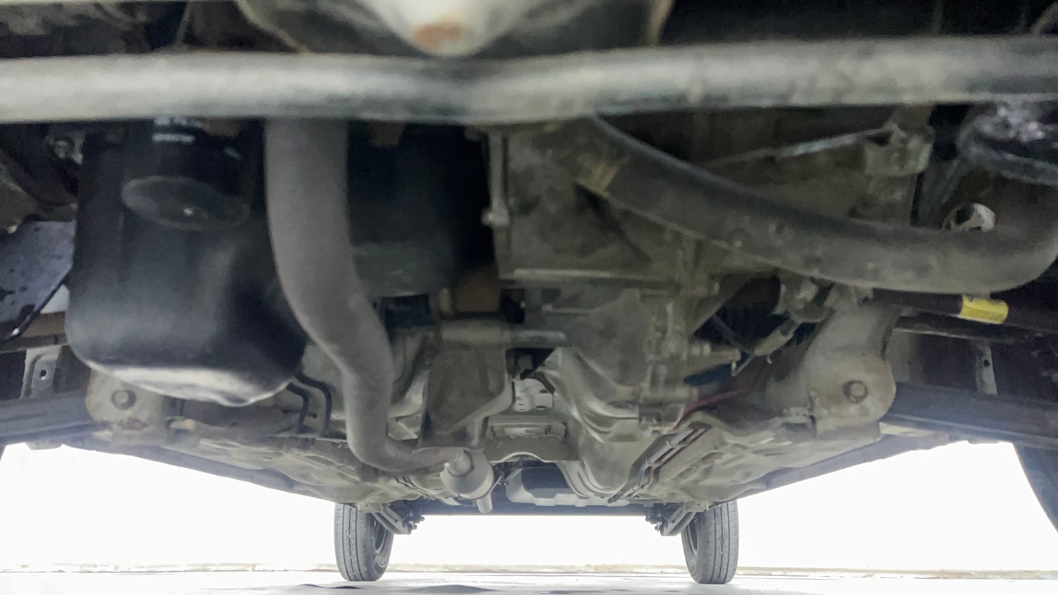 Used 2019 Maruti Suzuki Alto 800 LXi Petrol Manual extra FRONT LEFT UNDERBODY VIEW