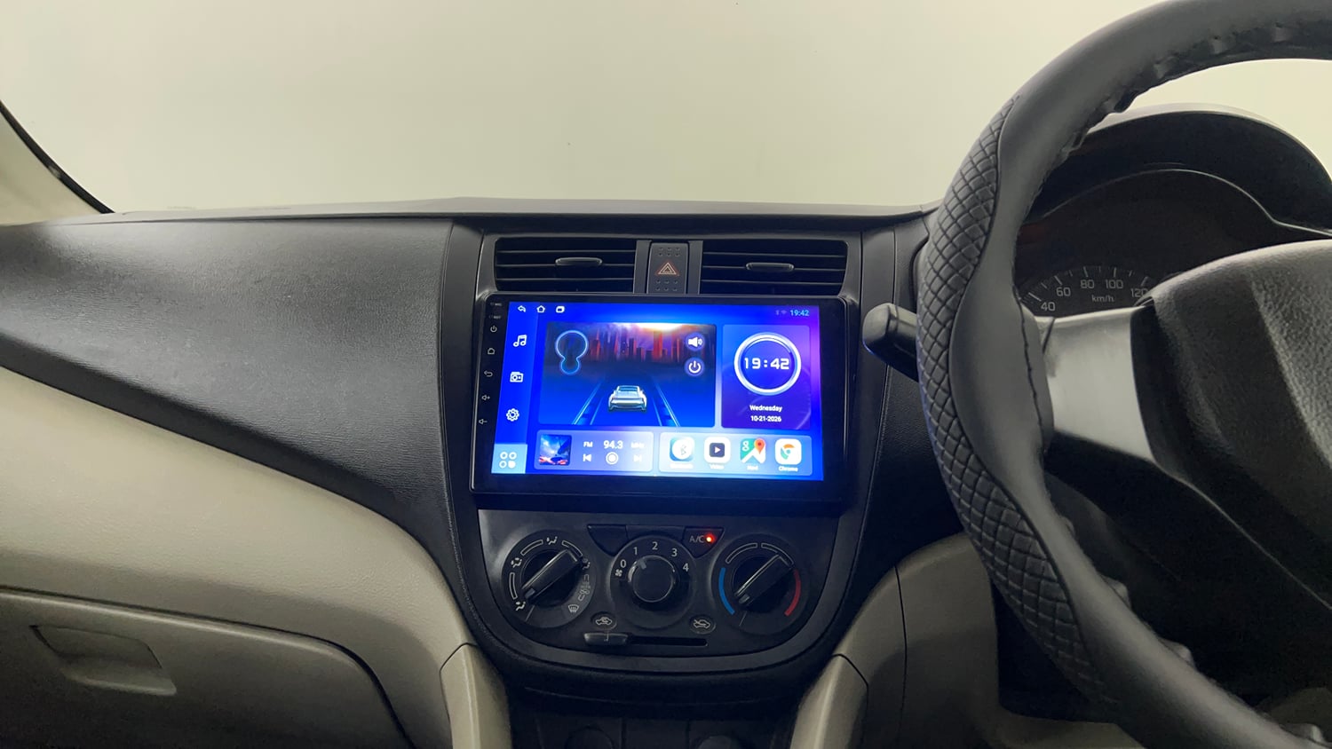 Used 2017 Maruti Suzuki Celerio LXi ABS Petrol Manual interior MUSIC SYSTEM & AC CONTROL VIEW