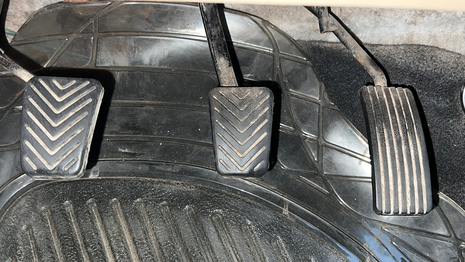 Used 2016 Hyundai Eon Era + Petrol Manual interior PEDALS VIEW