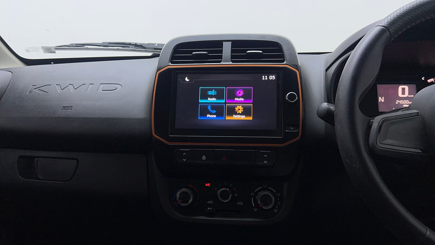 Used 2021 Renault Kwid CLIMBER 1.0 AMT Opt Petrol Automatic top_features Touch screen infotainment system