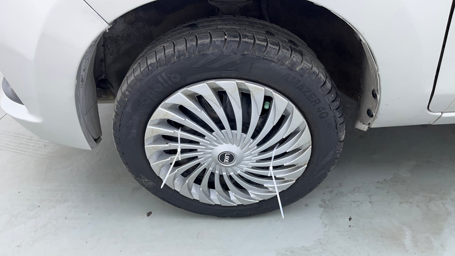 Used 2016 Maruti Suzuki Alto K10 VXi Petrol Manual tyres LEFT FRONT TYRE RIM VIEW