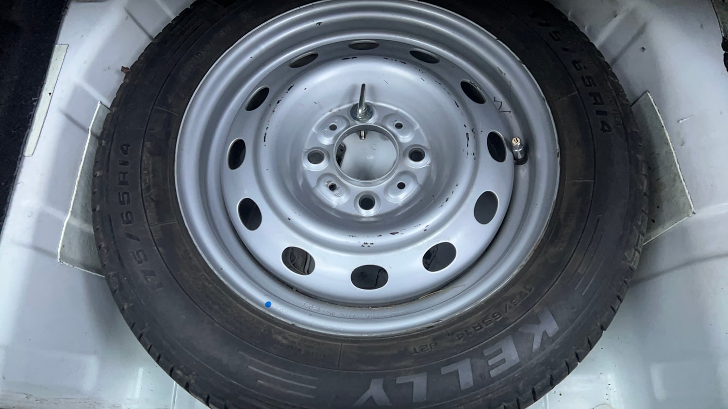 Used 2017 Tata Tiago Revotron XZ Petrol Manual tyres SPARE TYRE VIEW
