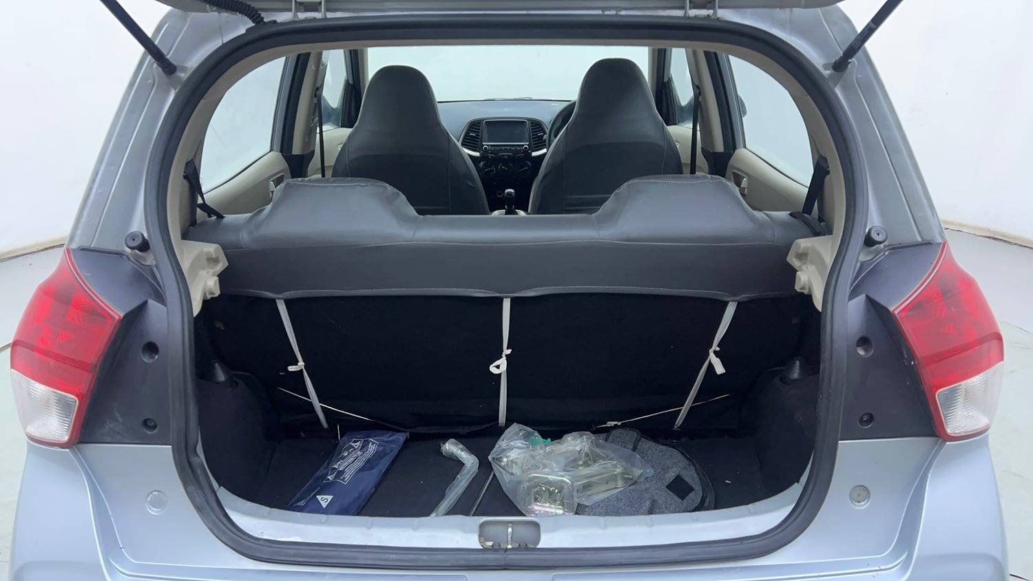 Used 2020 Hyundai Santro Sportz Petrol Manual interior DICKY INSIDE VIEW