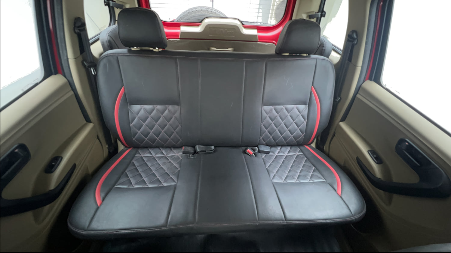 Used 2019 Mahindra TUV300 T6 Plus Diesel Manual interior REAR SEAT CONDITION VIEW