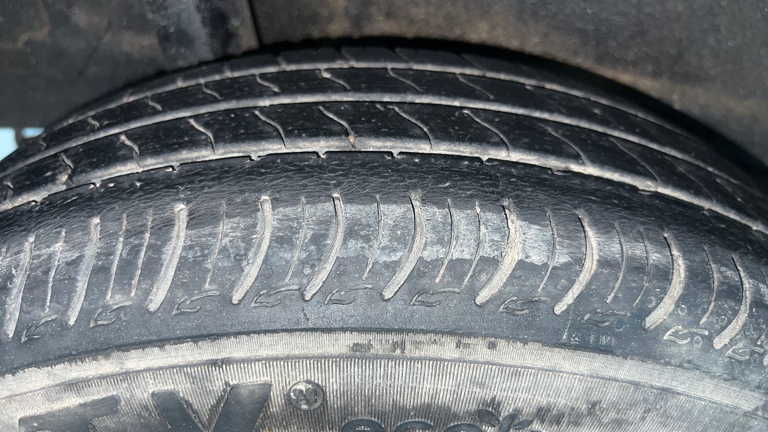 Used 2023 Maruti Suzuki Wagon R VXI 1.0 AGS Petrol Automatic tyres RIGHT REAR TYRE TREAD VIEW