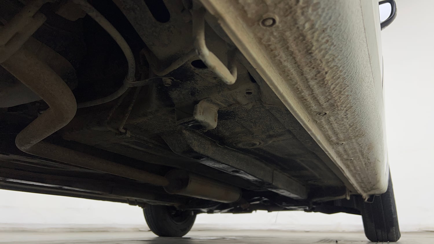 Used 2017 Maruti Suzuki Celerio ZXi Petrol Manual extra REAR RIGHT UNDERBODY VIEW