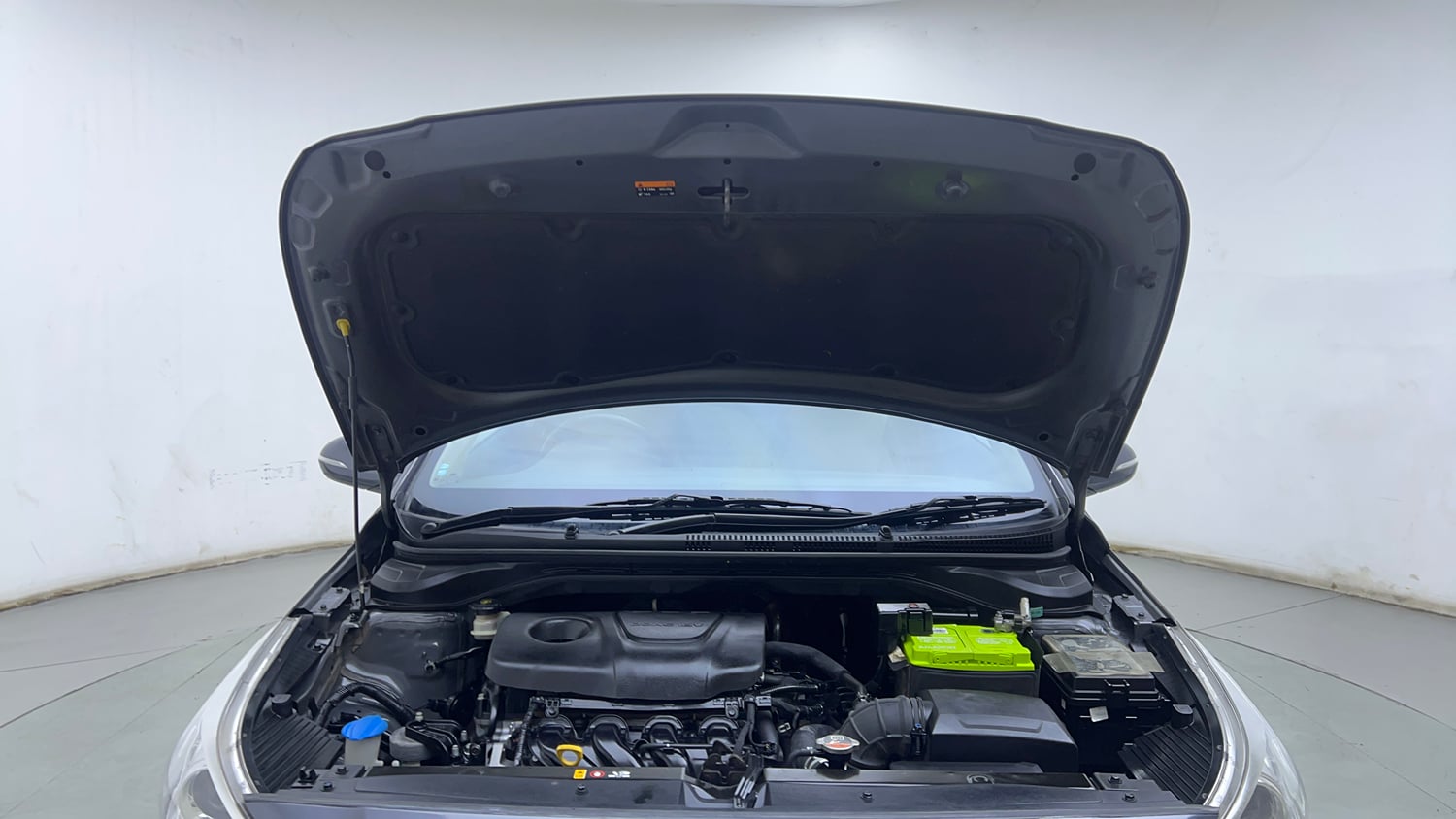Used 2017 Hyundai Verna SX (O) 1.6 VTVT AT Petrol Automatic engine ENGINE & BONNET OPEN FRONT VIEW